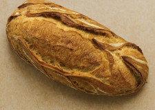 Signaturbrød med surdej (langtidshævet)